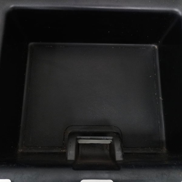 Porta Objeto Inferior Banco Diant Direito Fiat Freemont 2013