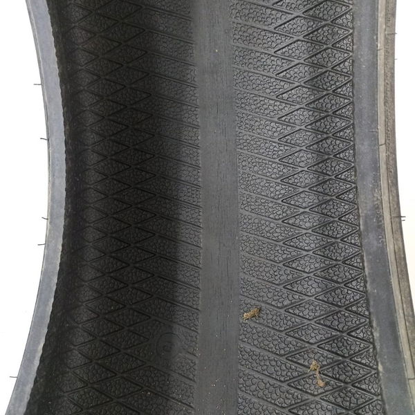 Pneu Dunlop Sport 225/45 R17 Dot 0915