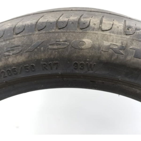 Pneu Pirelli Cinturato 205/50 R17 Dot 1515