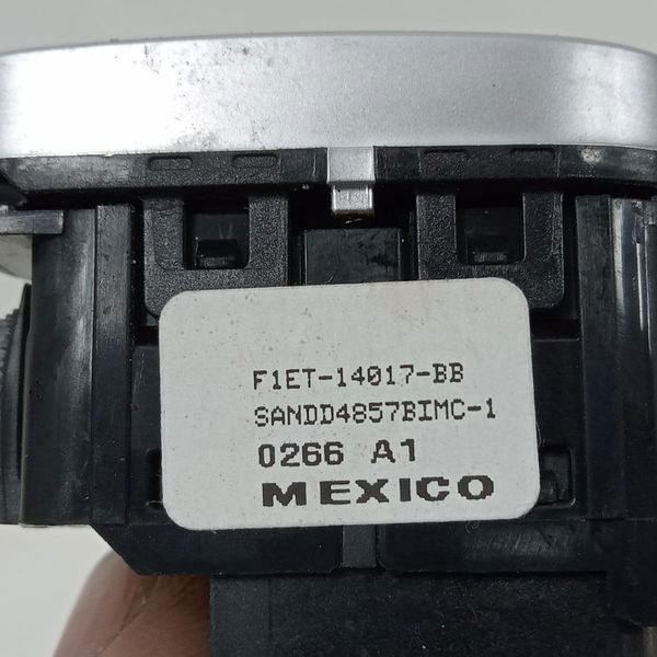Botão Trava Porta Diant Direita Ford Focus 2.0 Titanium 2016