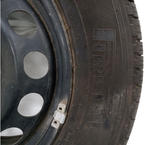 Pneu Pirelli Scorpion Verde 215/65r16