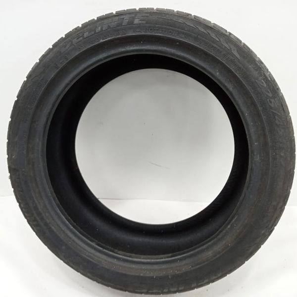Pneu Delinte Thunder D7 225/45 R17  Dot 2317