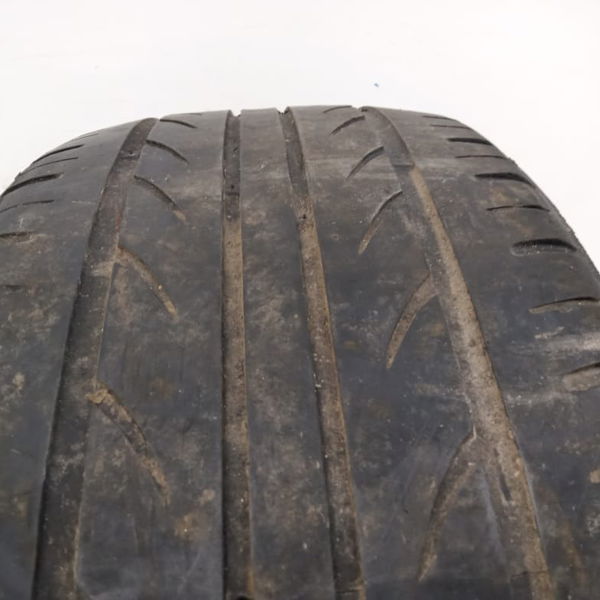 Pneu Delinte Thunder D7 225/45 R17  Dot 2317