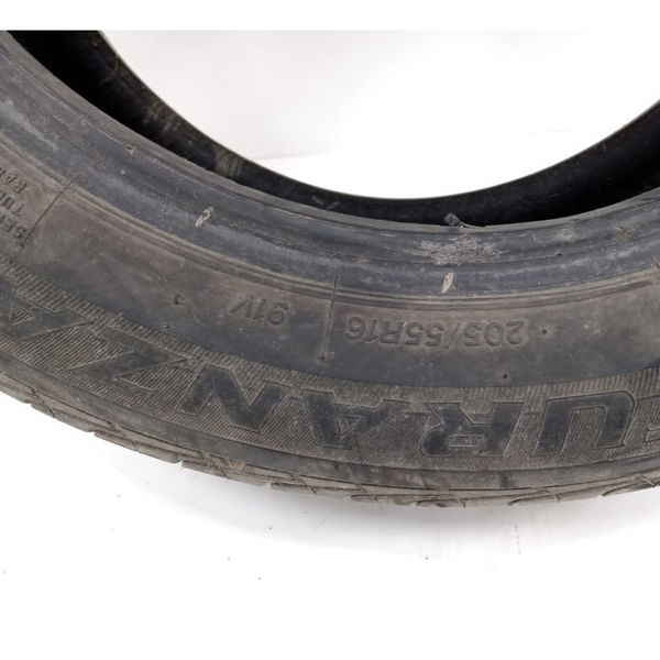 Pneu Bridgestone Turanza 205/55 R16 Detalhe