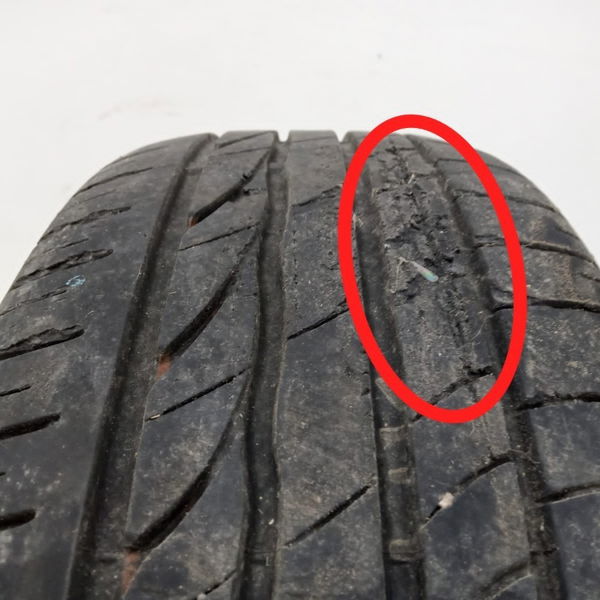 Pneu Bridgestone Turanza 205/55 R16 Detalhe