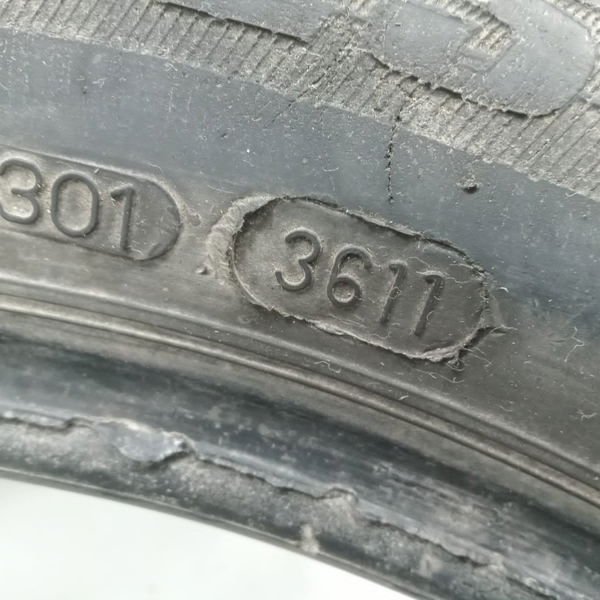 Pneu Bridgestone Turanza Er300 205/55r16 