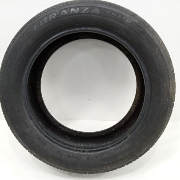 Pneu Bridgestone Turanza Er370 215/55 R17 Dot 2816