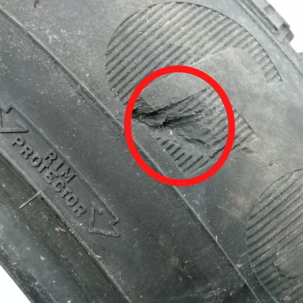 Good Year Efficient Grip 235/55r19 Detalhe Dot 2913