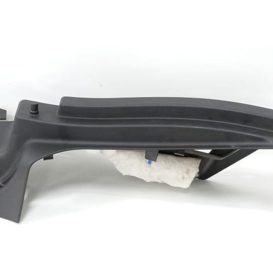 Suporte Esquerdo Tampão Bagagito Ford Focus 2016