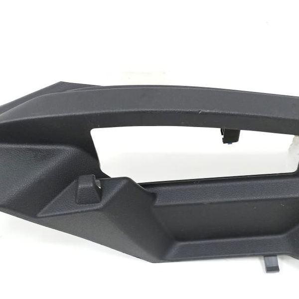 Suporte Esquerdo Tampão Bagagito Ford Focus 2016