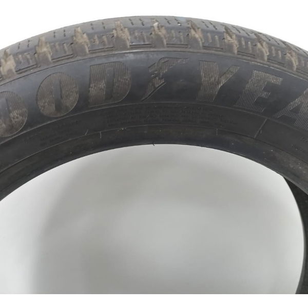 Pneu Goodyear Efficientgrip 235/55 R19 Dot 2013