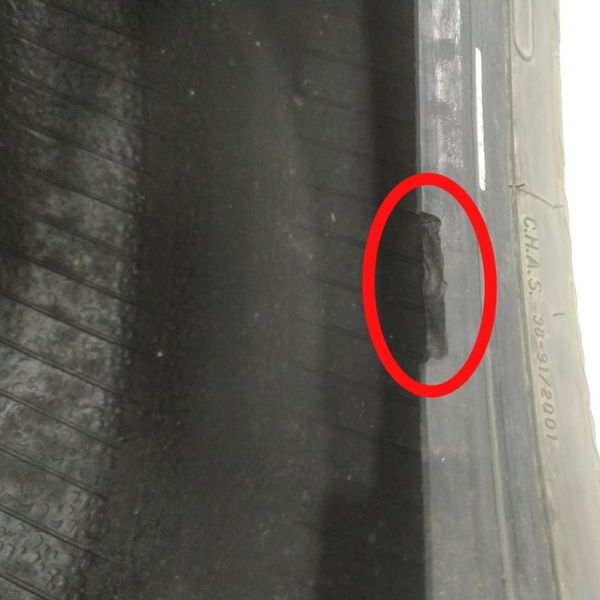 Pneu Bridgestone Dueler 265/60r18 Detalhe Dot 4616
