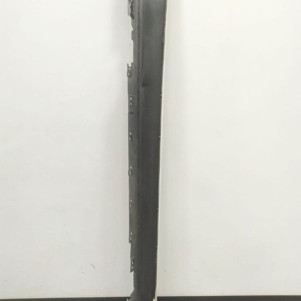 Spoiler Lateral Esquerdo Bmw 328i 2014 Detalhe