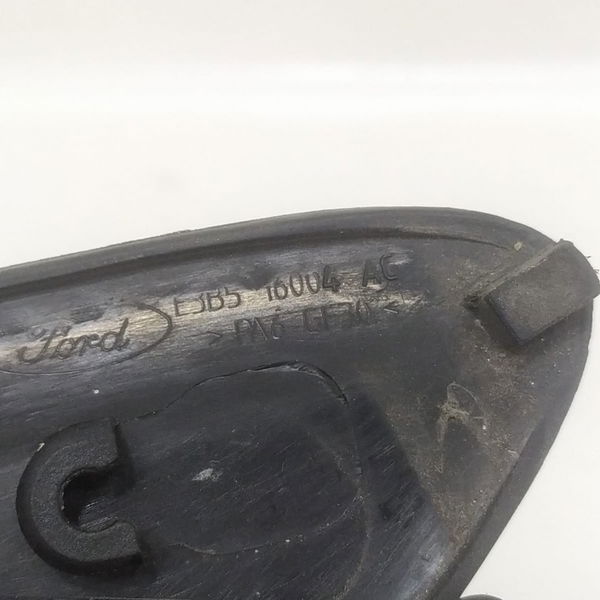 Moldura Externa Retrovisor Direito Ford Ka 1.0 Hatch 2018
