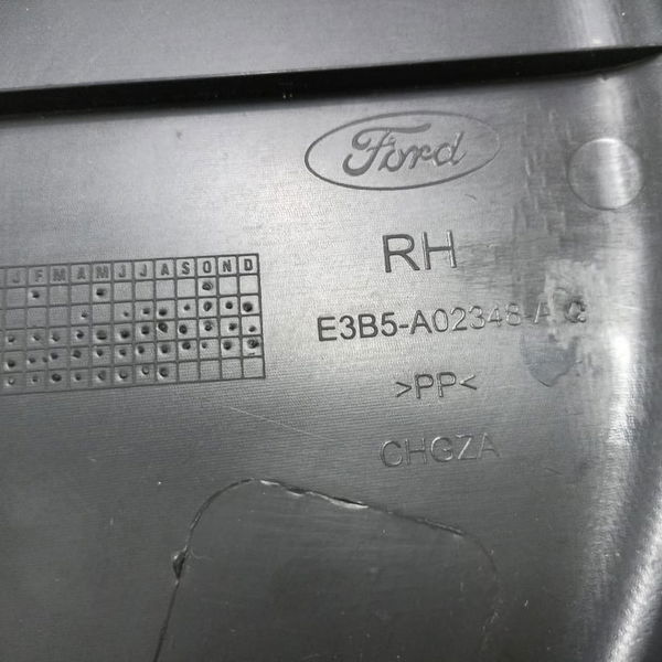 Soleira Dianteira Direita Ford Ka 1.0 Hatch 2018