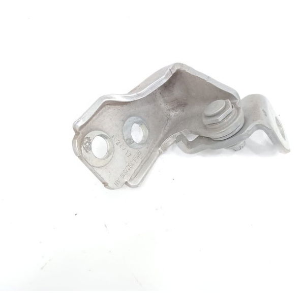 Dobradiça Inferior Porta Traseira Direita Ka 1.0 Hatch 2015