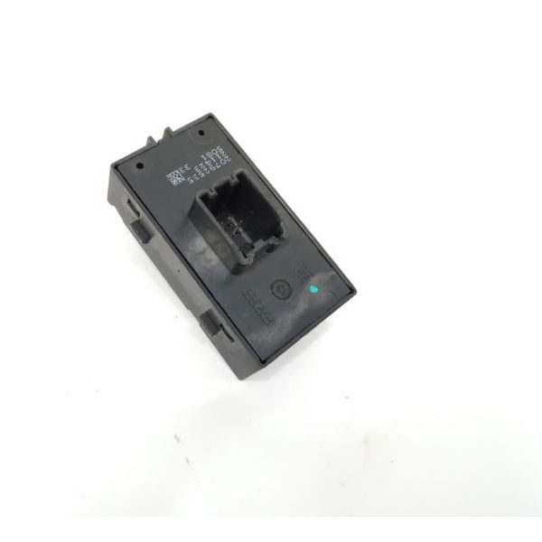 Comando Vidro Porta Traseira Esquerda Tracker 2014 2015