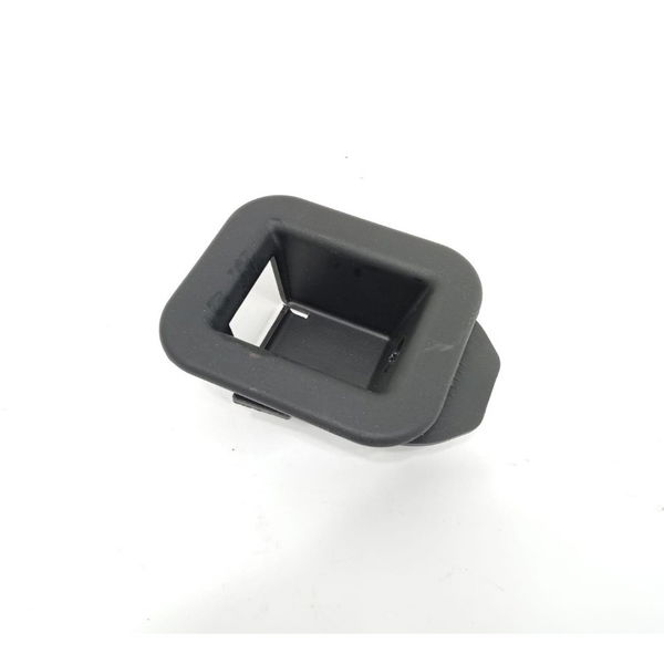 Acabamento Isofix Banco Traseiro Direito Renegade 2021