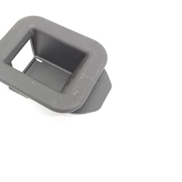 Acabamento Isofix Banco Traseiro Direito Renegade 2021