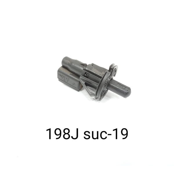 Interruptor Porta Renault Logan 1.0 2018 7700427640b