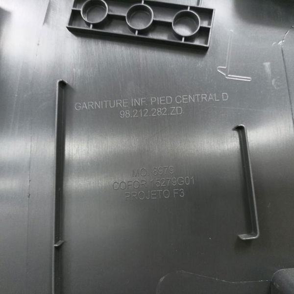Acabamento Inferior Coluna Central Direito C4 Cactus 2021