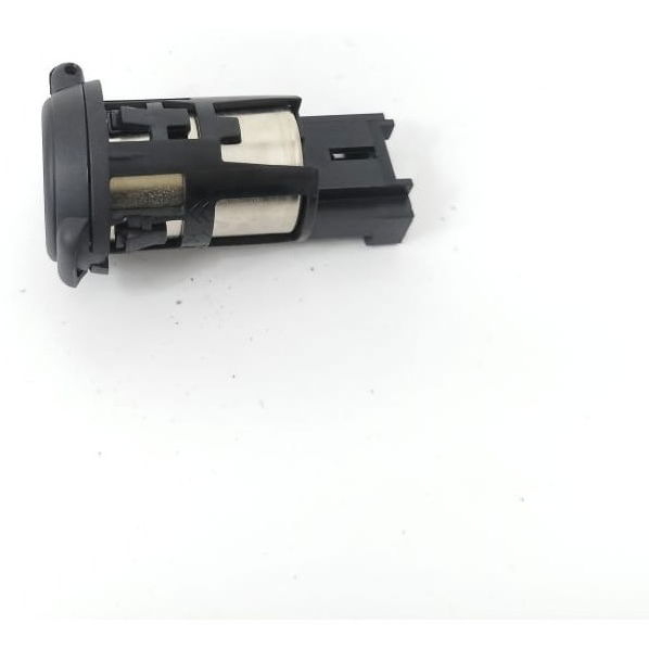 Tomada 12v Citroen C4 Cactus 2022