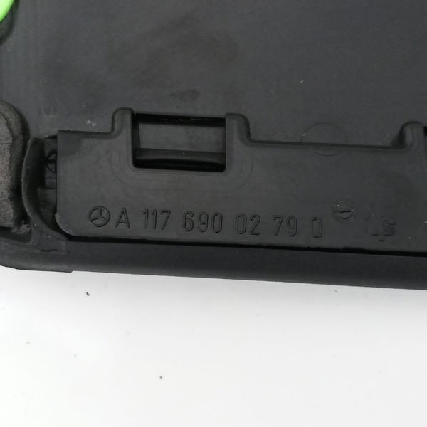 Acabamento Externo Coluna Central Dir Mercedes Gla200 2018