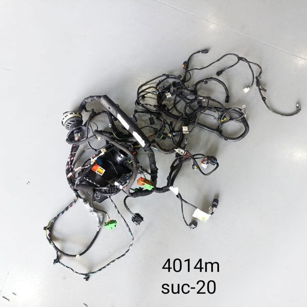Chicote Caixa Fusível Citroen C4 Cactus 2022 9833634380