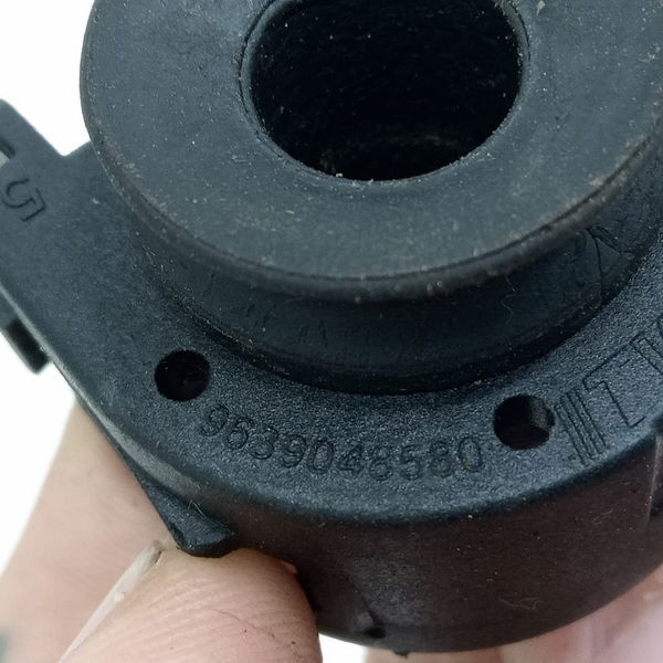 Suporte Coxim Radiador Citroen C4 Cactus 2022 9639048580