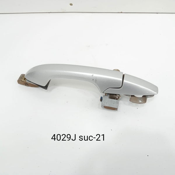 Maçaneta Externa Dianteira Direita Honda Crv 2.0 4x2 2010