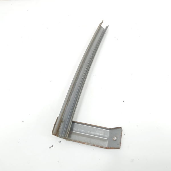 Guia Vidro Porta Dianteira Direita Honda Crv 2.0 4x2 2010