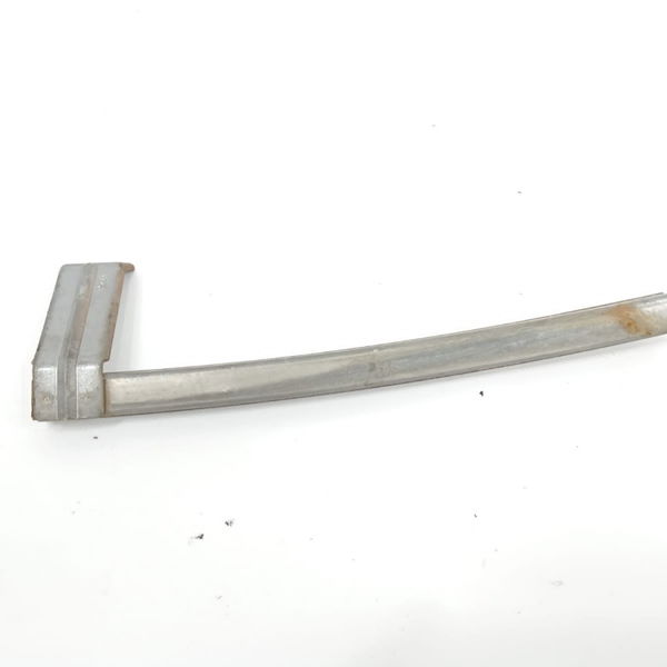 Guia Vidro Porta Dianteira Direita Honda Crv 2.0 4x2 2010