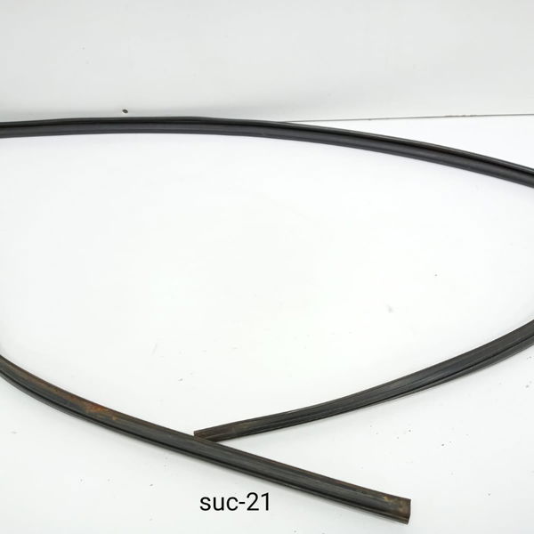 Guarnição Porta Dianteira Direita Honda Crv 2.0 4x2 2010