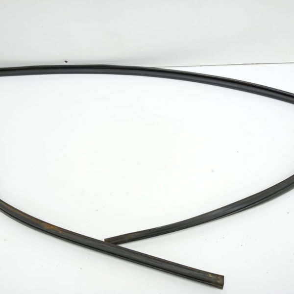 Guarnição Porta Dianteira Direita Honda Crv 2.0 4x2 2010