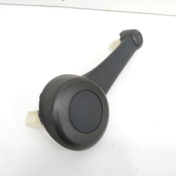 Puxador Interno Porta Traseira Direit Honda Crv 2.0 4x2 2010
