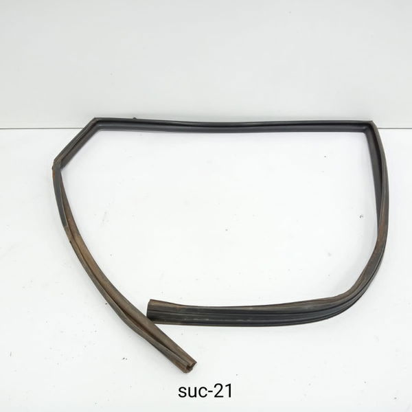Guarnição Porta Traseira Direita Honda Crv 2.0 4x2 2010