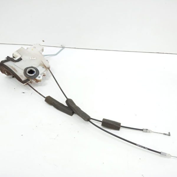 Fechadura Porta Dianteira Direita Honda Crv 2.0 4x2 2010