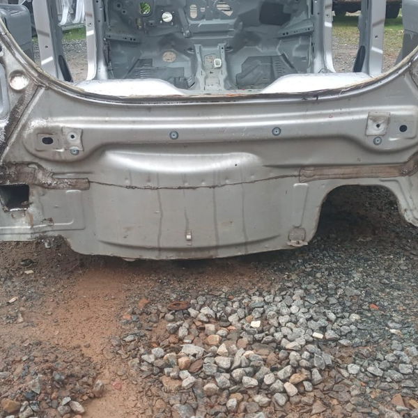 Painel Traseiro Ford Ka 2017