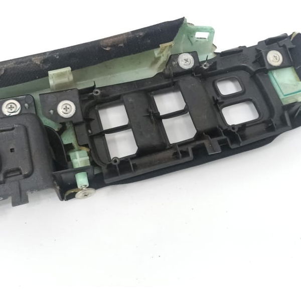 Moldura Botão Vidro Elétrico Dianteiro Esqu Crv 2.0 4×2 2010