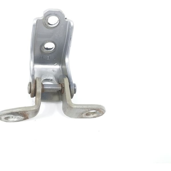 Dobradiça Inferior Porta Traseira Esquerda Crv 2.0 4×2 2010