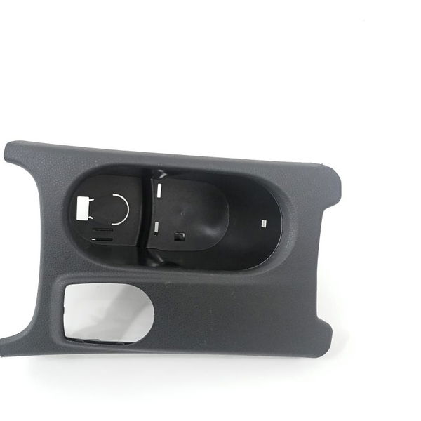 Acabamento Porta Copos Mercedes C180 2016