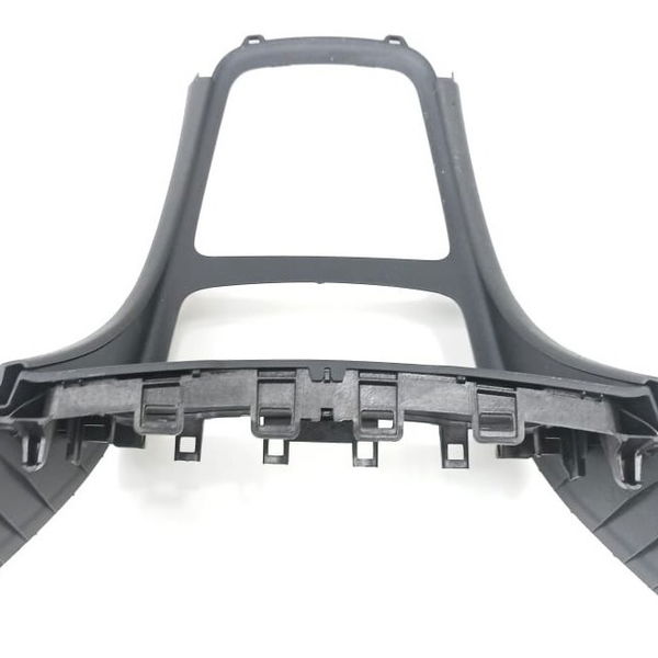 Moldura Console Central Mercedes Gla200 2018