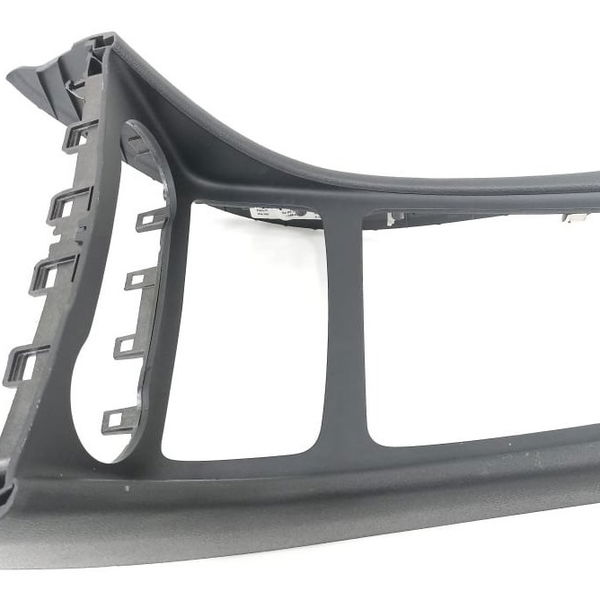 Moldura Console Central Mercedes Gla200 2018