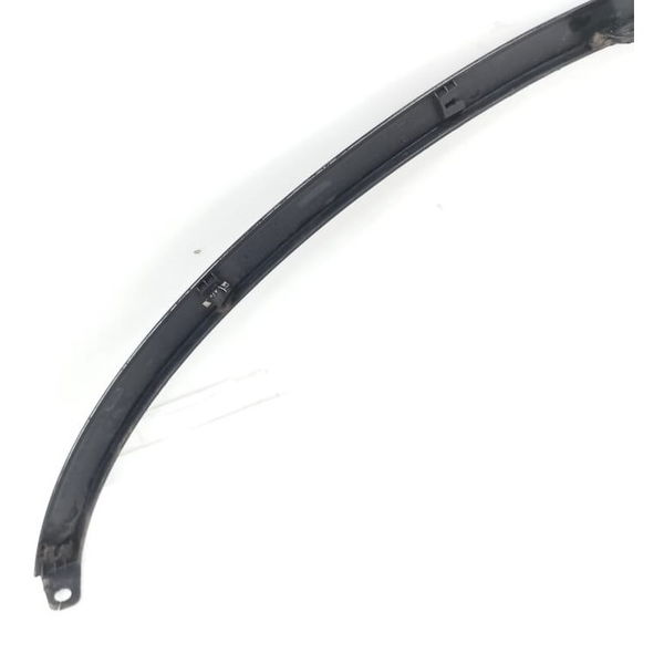 Moldura Paralama Dianteiro Direito Honda Crv 2.0 4×2 2010