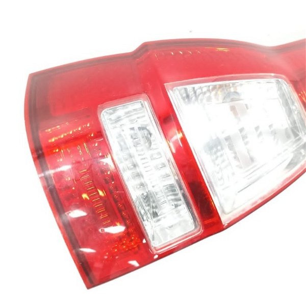 Lanterna Traseira Esquerda Honda Crv 2.0 4×2 2010 Riscos