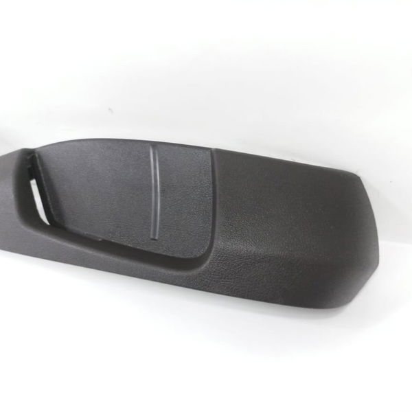 Acabamento Banco Dianteiro Direito Vw Passat 2012