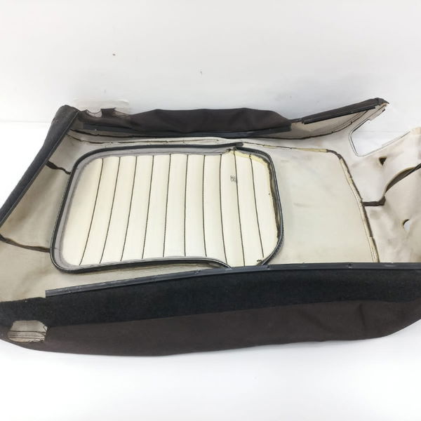 Capa Encosto Banco Traseiro Esquerdo Vw Passat 2012