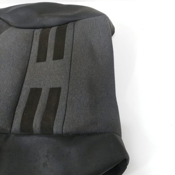 Capa Encosto Banco Dianteiro Esquerdo Mercedes Gla200 2015 