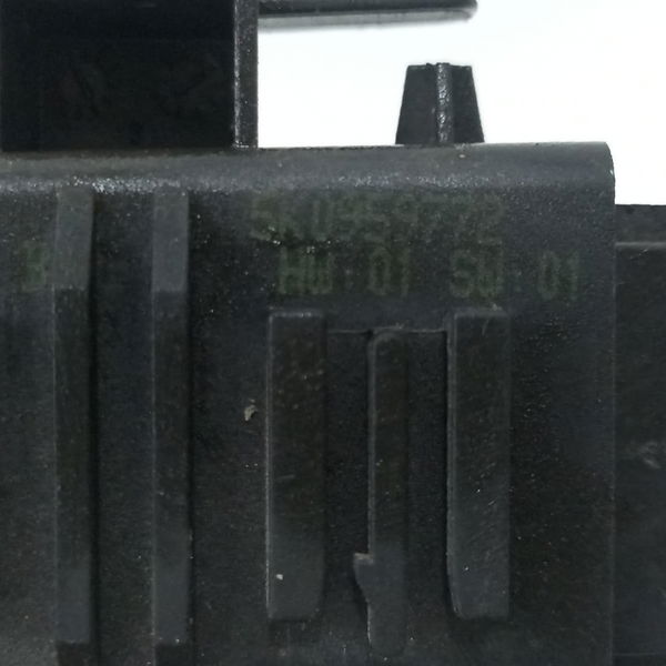 Módulo Controlador Banco Dianteiro Esquerdo Vw Passat 2012