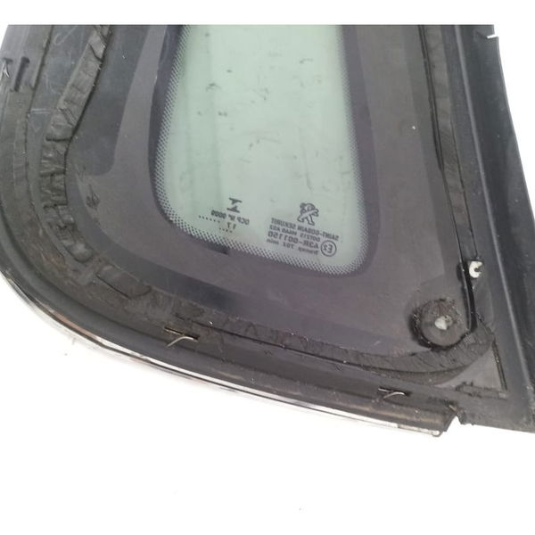 Vidro Fixo Esquerdo Peugeot 2008 2018